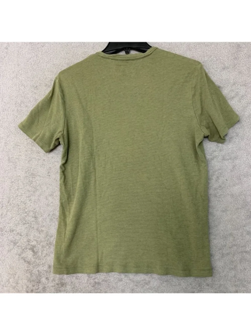 Banana Republic Men's M Luxe Touch Performance Tee Olive Green 100% Cotton